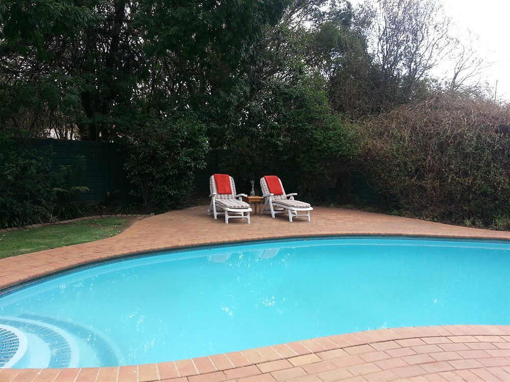 The Willow Inn Benoni Exterior photo